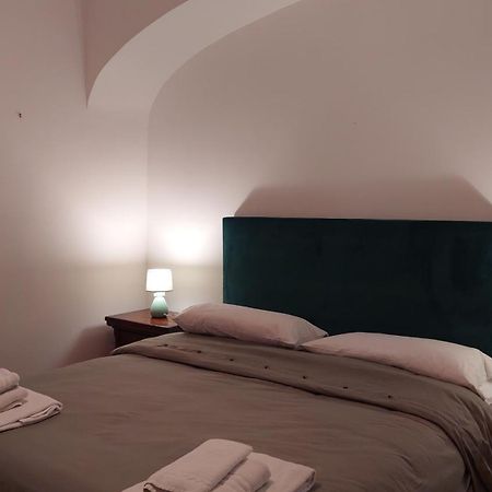 Appartament La Maison Petit Napoli Oda fotoğraf